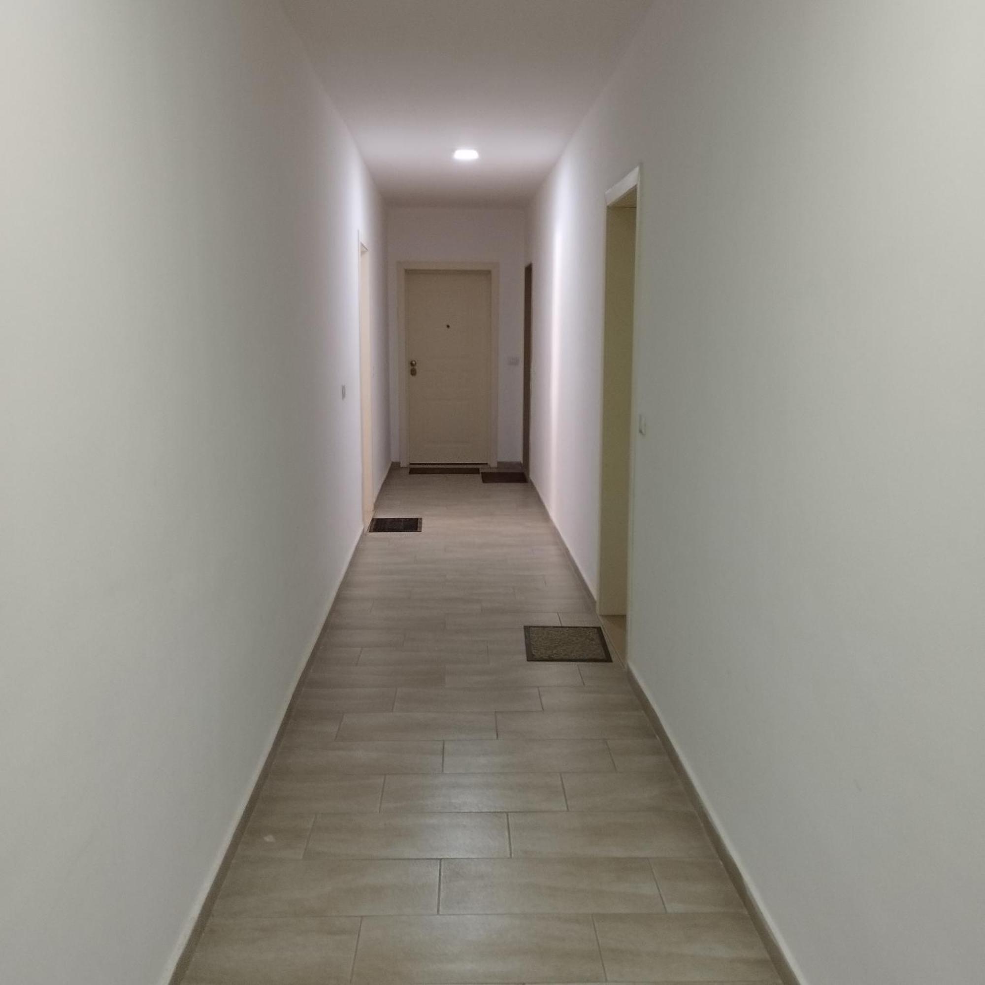 Apartment Hergi *